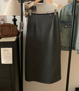 Autumn and winter small fragrant sparkling heavy industry sequined woolen skirt A-line back slit hip-covering long skirt