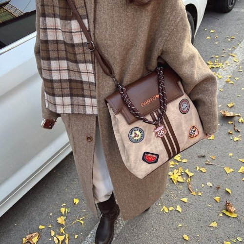 College style backpack for women 2024 winter new retro fashion large capacity student bag sense for students attending class