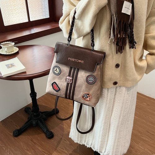 College style backpack for women 2024 winter new retro fashion large capacity student bag sense for students attending class