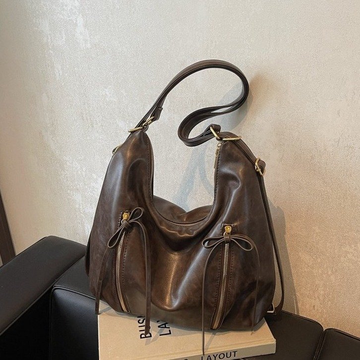 Cross-border retro large-capacity women's backpack 2024 new simple tote bag versatile commuter shoulder bag