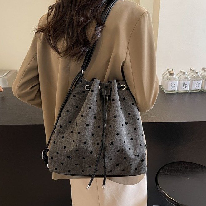 Casual commuting large-capacity bag for women 2024 new versatile multi-purpose backpack fashion single shoulder crossbody bag
