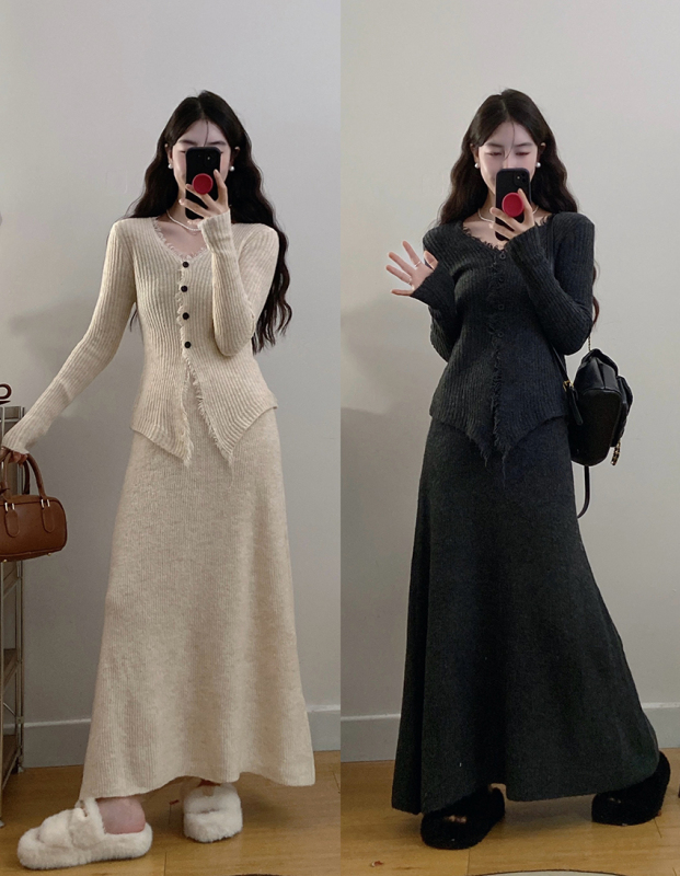 In stock 2024 autumn and winter new large size knitted cardigan + skirt two-piece set slim sweater skirt suit