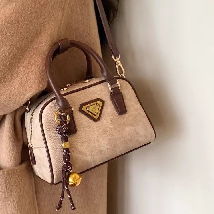 Nanfeng Chio2nd Light and Shadow Travel Notes Pillow Bag Female Office Worker Western Style Small Handbag Single Shoulder Crossbody Bag