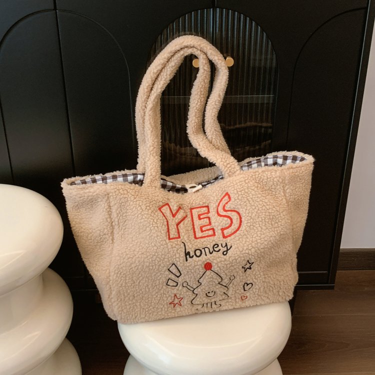 Embroidered double-sided shoulder bag for women 2024 autumn and winter new plush fashion tote bag reversible plaid handbag