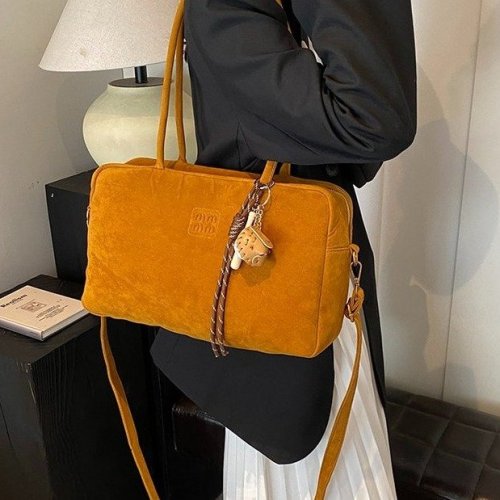 Bags for women 2024 autumn and winter new niche high-end French handbags frosted fashion commuter shoulder crossbody bag