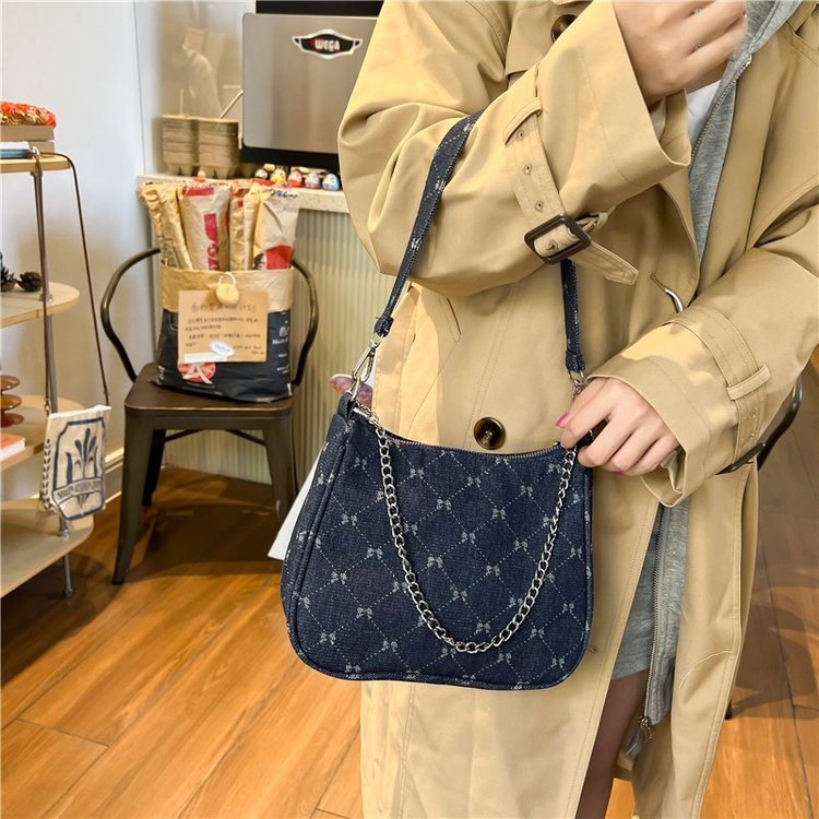 Fashion chain small bag women's bag Korean version new armpit bag niche French rhombus denim shoulder bag
