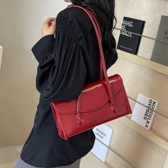 Niche design armpit bag for women 2024 summer new Korean style shoulder bag PU texture foreign style portable baguette bag