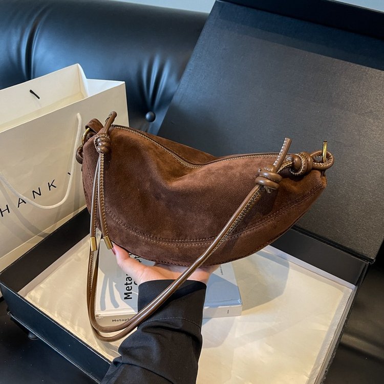 Autumn deerskin saddle bag for women 2024 new fashion retro armpit bag versatile crossbody bag drop shipping