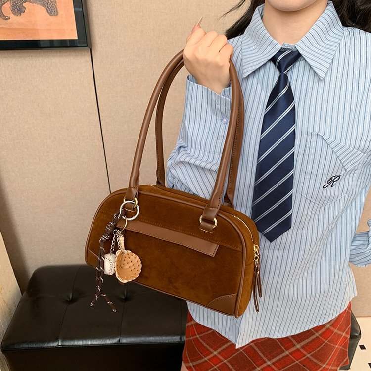 Autumn retro suede portable bowling bag for women 2024 new niche armpit bag large capacity shoulder bag