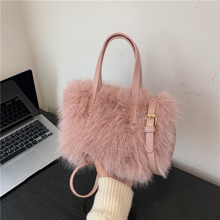 Bags Autumn and Winter High-end Niche Handbags Women's Bags 2024 New Plush Vegetable Basket Bags Versatile Crossbody Bags