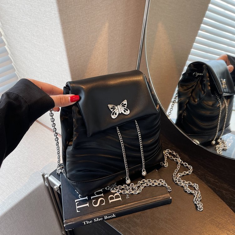 Chain Backpack Fragrance Y2K Sweet Cool Hot Girl 2024 New Mercerized Premium Silver Backpack Bag for Women