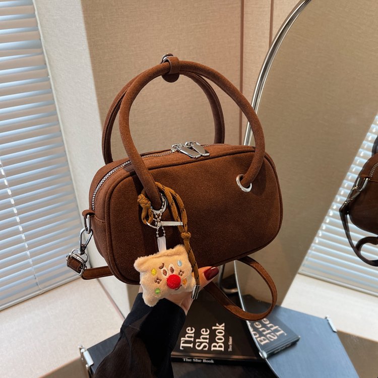 Buckskin velvet portable small square bag for women 2024 new autumn retro bowling bag simple versatile crossbody bag