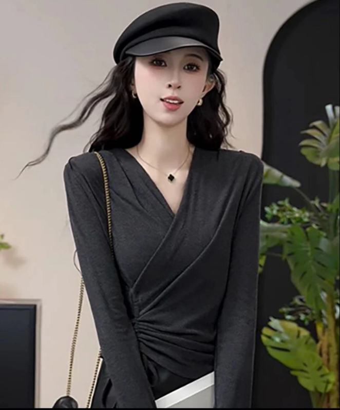 German velvet irregular pleated long-sleeved T-shirt for women in autumn fashion waist slimming long-sleeved bottoming top