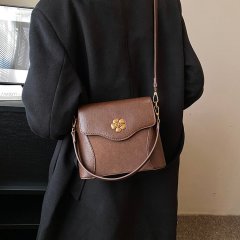 Texture retro lock crossbody small bag women's autumn and winter new waist bag versatile one-shoulder armpit bucket bag