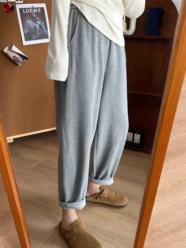 Autumn and winter new large size velvet thickened straight casual pants for fat girls mm loose and slim harem pants
