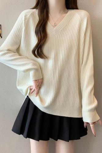 Korean style belly-covering thickened V-neck sweater sweater for women 2024 autumn and winter large size slightly fat mm loose top