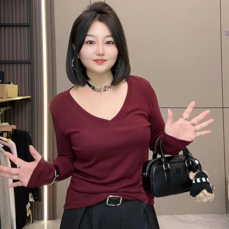 Large size fat mm2024 new autumn design V-neck solid color T-shirt slimming simple long-sleeved bottoming shirt