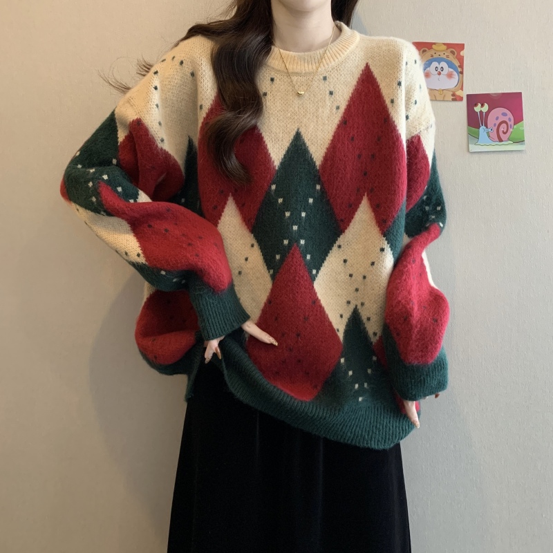 Large Size 2024 Autumn and Winter New Retro Diamond Contrast Color Christmas Sweater Women's Lazy Style Loose Knitwear Long Sleeves