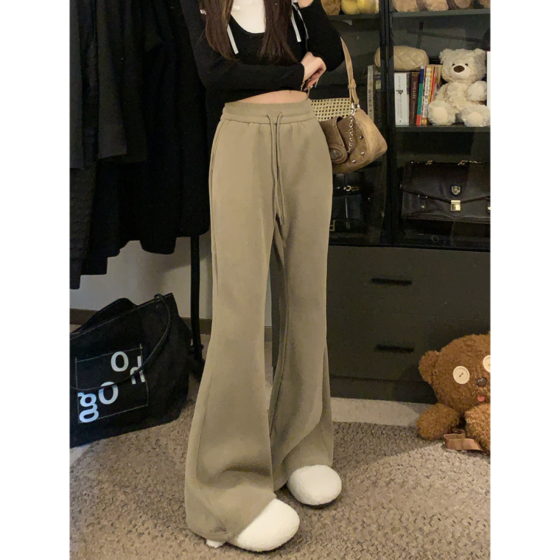Large size 2024 winter velvet thickened micro-flare drape slim casual pants for women
