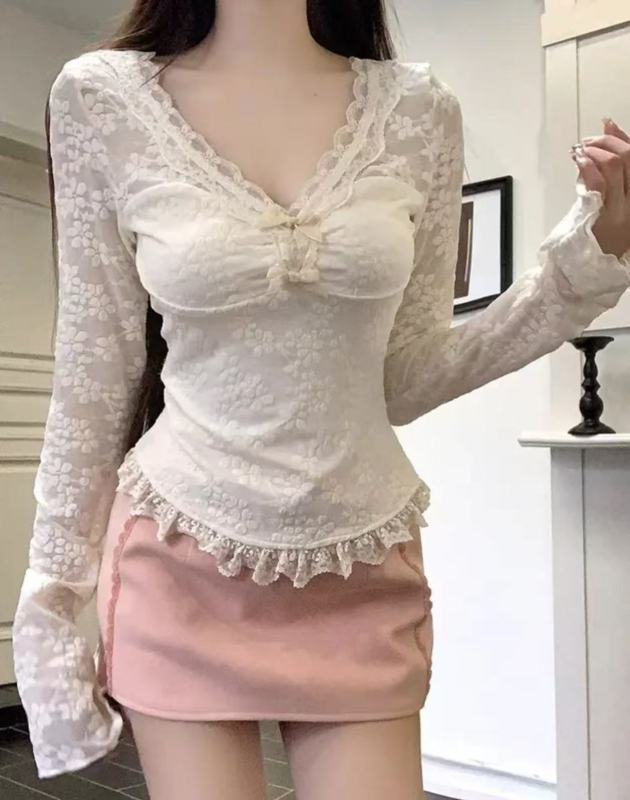Large size pure lust lace bottoming shirt with V-neck knitted top
