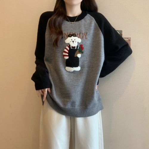 Large size embroidered raglan sleeve sweater autumn and winter new bottoming shirt fat mm foreign style inner sweater