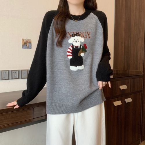 Large size embroidered raglan sleeve sweater autumn and winter new bottoming shirt fat mm foreign style inner sweater