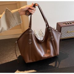 Niche designer Internet celebrity same style casual and versatile one-shoulder handheld tote bag soft leather women's bag 2024 new South Korea