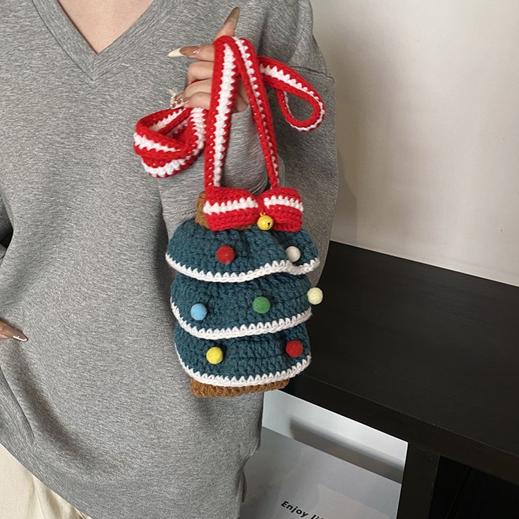 Cross-border wholesale fashion niche design cute Christmas tree woven mobile phone bag personalized trendy crossbody bag for women