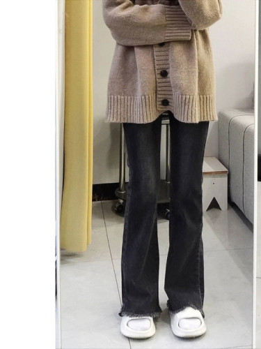 Pear-shaped body slightly booted jeans for women, spring and autumn style, high-waisted, large size, fat mm, slim, raw edge, flared, stretchy horseshoe pants