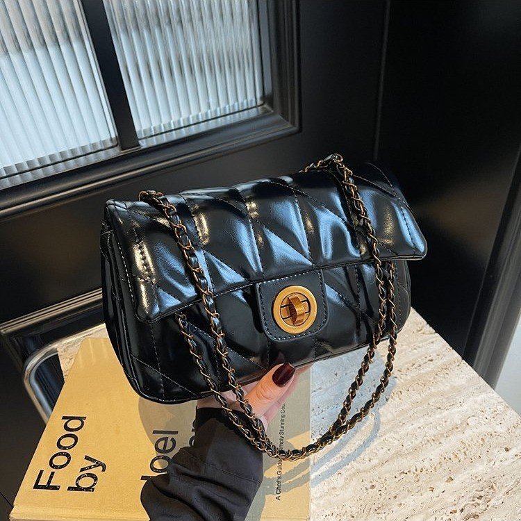 Hot-selling new fashion small fragrant style rhombus chain small bag high-end texture niche casual versatile shoulder bag for women