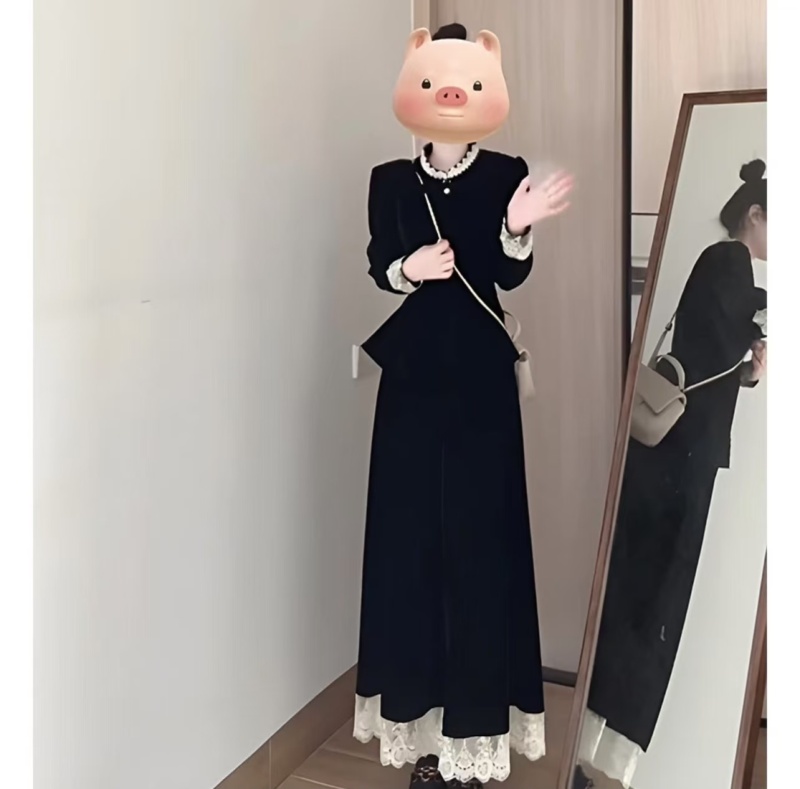 Plus Size～Autumn and Winter New Style Lace Long Sleeve Spliced ​​Bottoming Shirt + Skirt High Waist Long Skirt Fashion Suit for Women