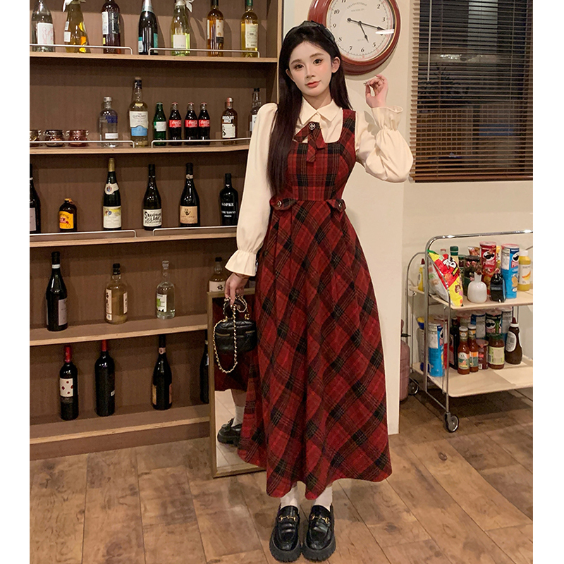 Original quality large size women's French style shirt + retro woolen plaid waist suspender skirt suit