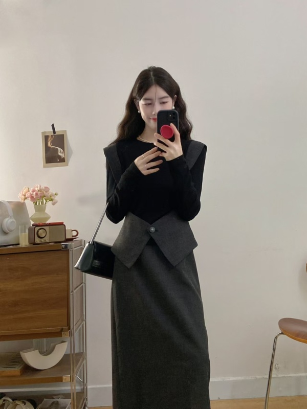 Autumn and winter new style slightly fat mm temperament and capable fake two-piece top + high-waisted skirt two-piece suit