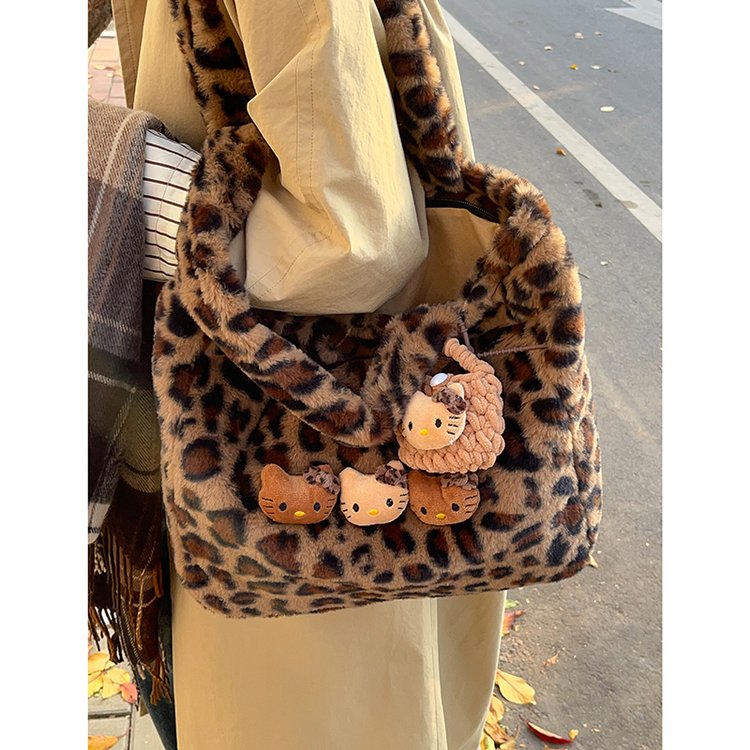 New popular fashion autumn and winter Maillard leopard print casual and lazy niche versatile commuting shoulder tote women's bag