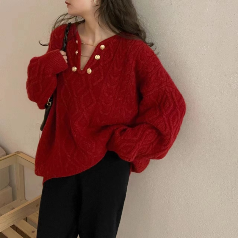 Red New Year's Autumn and Winter Large Size V-neck Twist Sweater Women's New Style Gentle Pullover Knitted Top