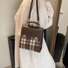 Korean niche backpack women's 2024 new fashion retro handbag student travel casual small backpack