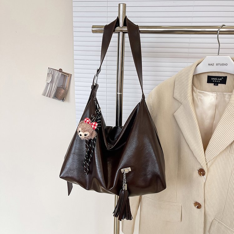 Popular new fashion Maillard simple texture solid color tote bag women's versatile commuter soft leather crossbody bag