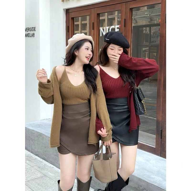 Large size slimming suit for women 2024 new fat mm sweater knitted cardigan suspender leather skirt two-piece set