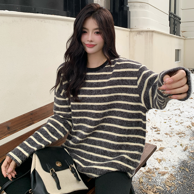 2024 large size women's sweatshirt autumn and winter letter printing loose type plus velvet thickening