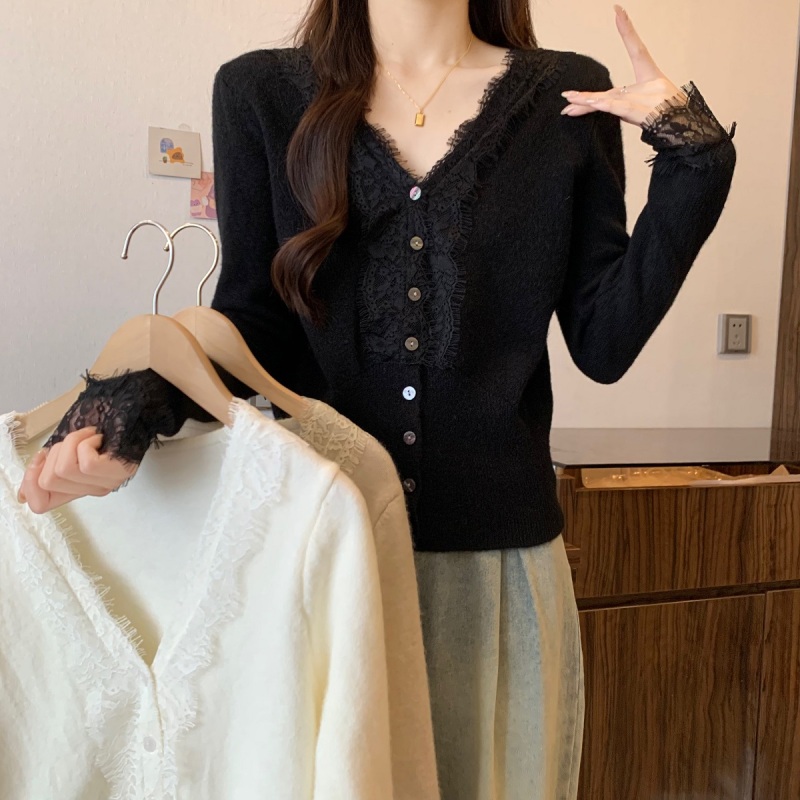 Plus size women's French V-neck eyelash lace thickened sheep wool temperament sweater base sweater