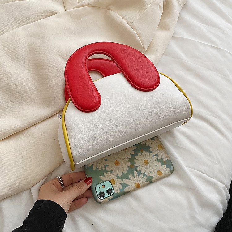 Niche design fashion handbag for women, new trendy fashion texture crossbody bag, simple contrasting color saddle bag