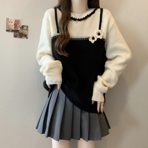 Large size design color block sweater autumn and winter new fake two piece sweater foreign style three-dimensional flower top
