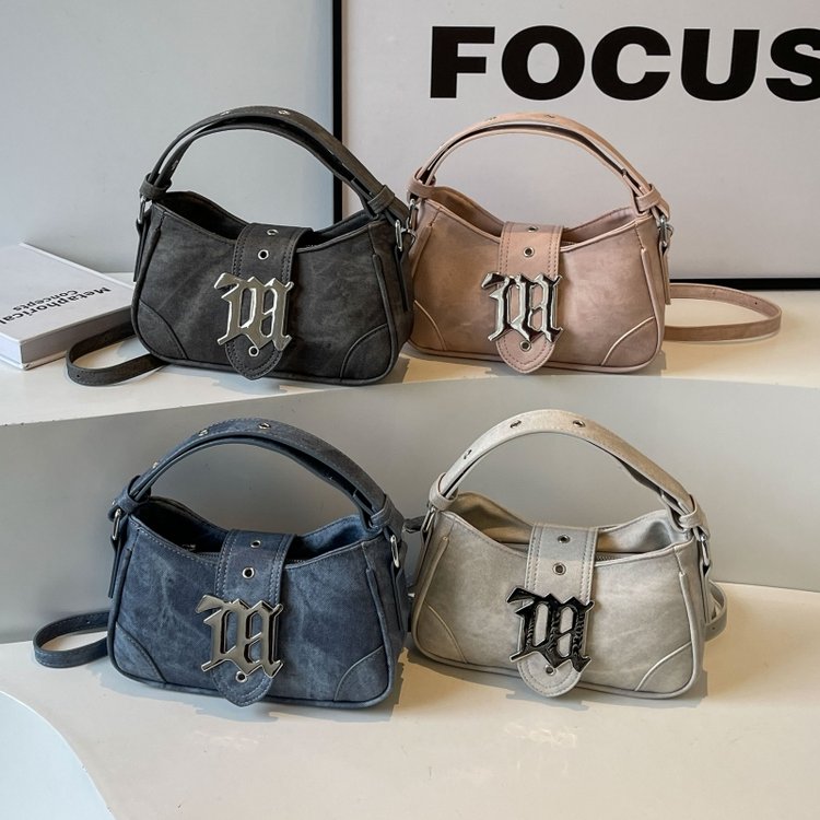 This year's popular small bags for women 2024 new trendy shoulder bag retro metal letters versatile ins crossbody bag