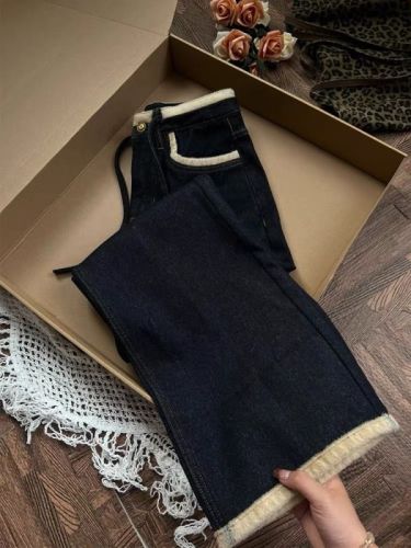 Retro plus velvet thickened straight jeans for women in autumn and winter plus size fat mm design high waist loose slimming wide leg pants