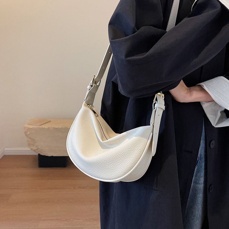 High-end genuine leather women's bag, shoulder crossbody small square bag, fashion trend armpit handbag, simple women's bag