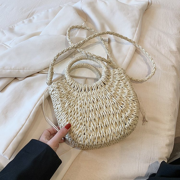 Xiaoxiangfeng Moon Bag Women's Crossbody Exquisite Straw Bag Travel Photography Lace Strap Handbag Handmade Woven Bag