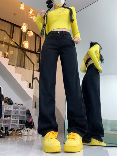 Velvet thickened straight loose large size wide leg jeans for women 2024 autumn and winter new style student fat MM trousers