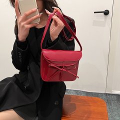 High-end red patent leather small square bag for women 2024 summer new style with bow, sweet and versatile single shoulder crossbody bag