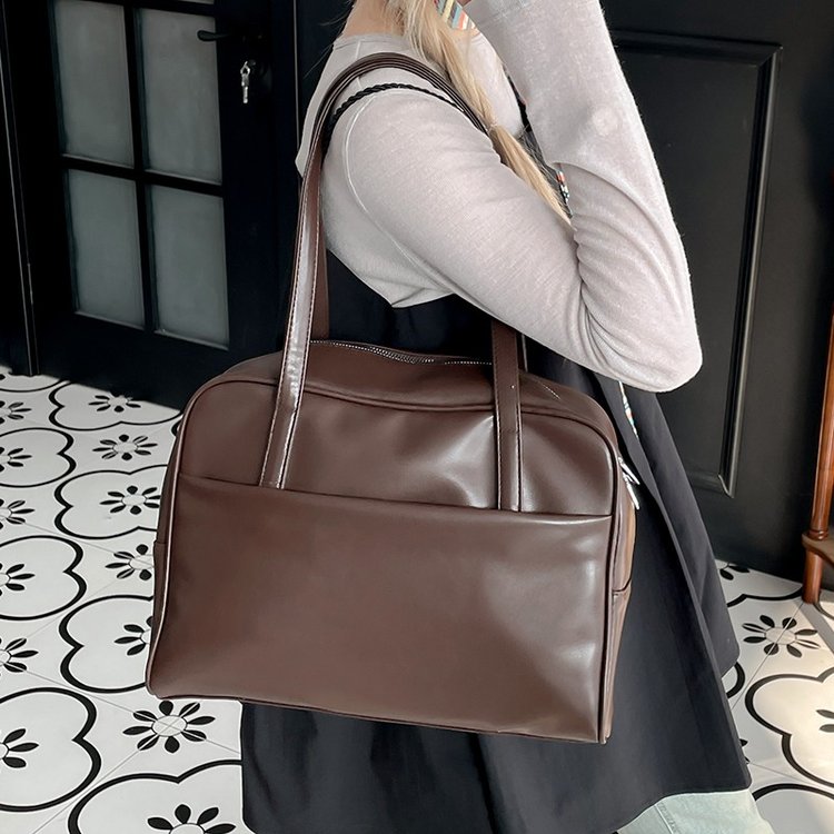 Korean niche large-capacity jk bag women's 2024 new retro armpit bag commuter shoulder Boston briefcase