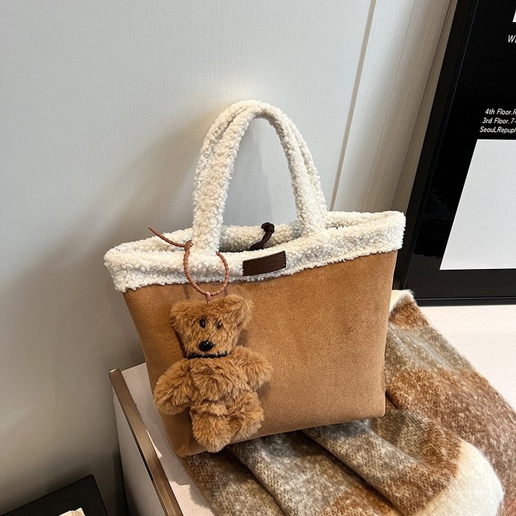 Retro portable deerskin plush bag for women winter 2024 new trend Korean small tote bag cute plush bag